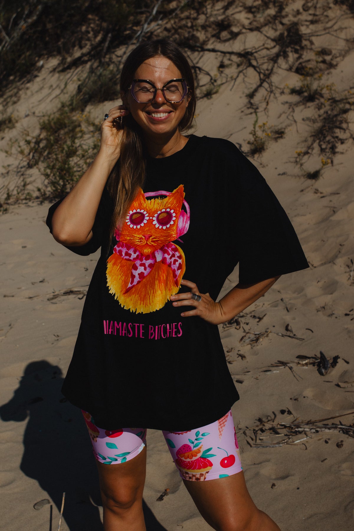 NAMASTE OVERSIZE T-SHIRT