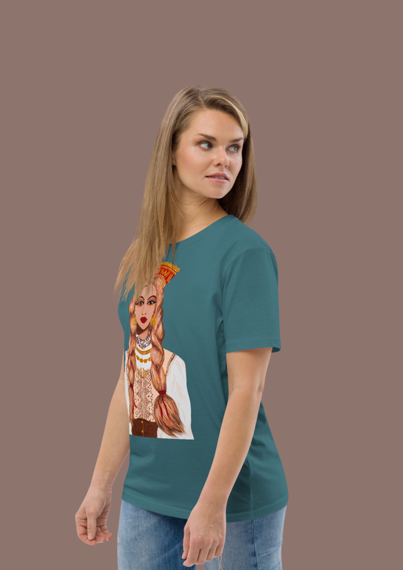 LATVIAN GIRL T-SHIRT